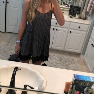 Black and white pattern dress with lace